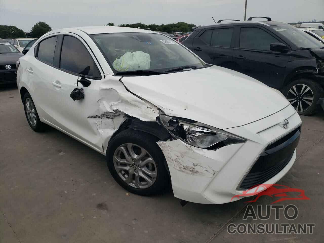 TOYOTA SCION 2016 - 3MYDLBZV8GY144786