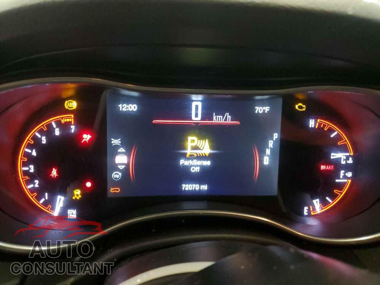 DODGE DURANGO 2019 - 1C4RDJAG7KC718157