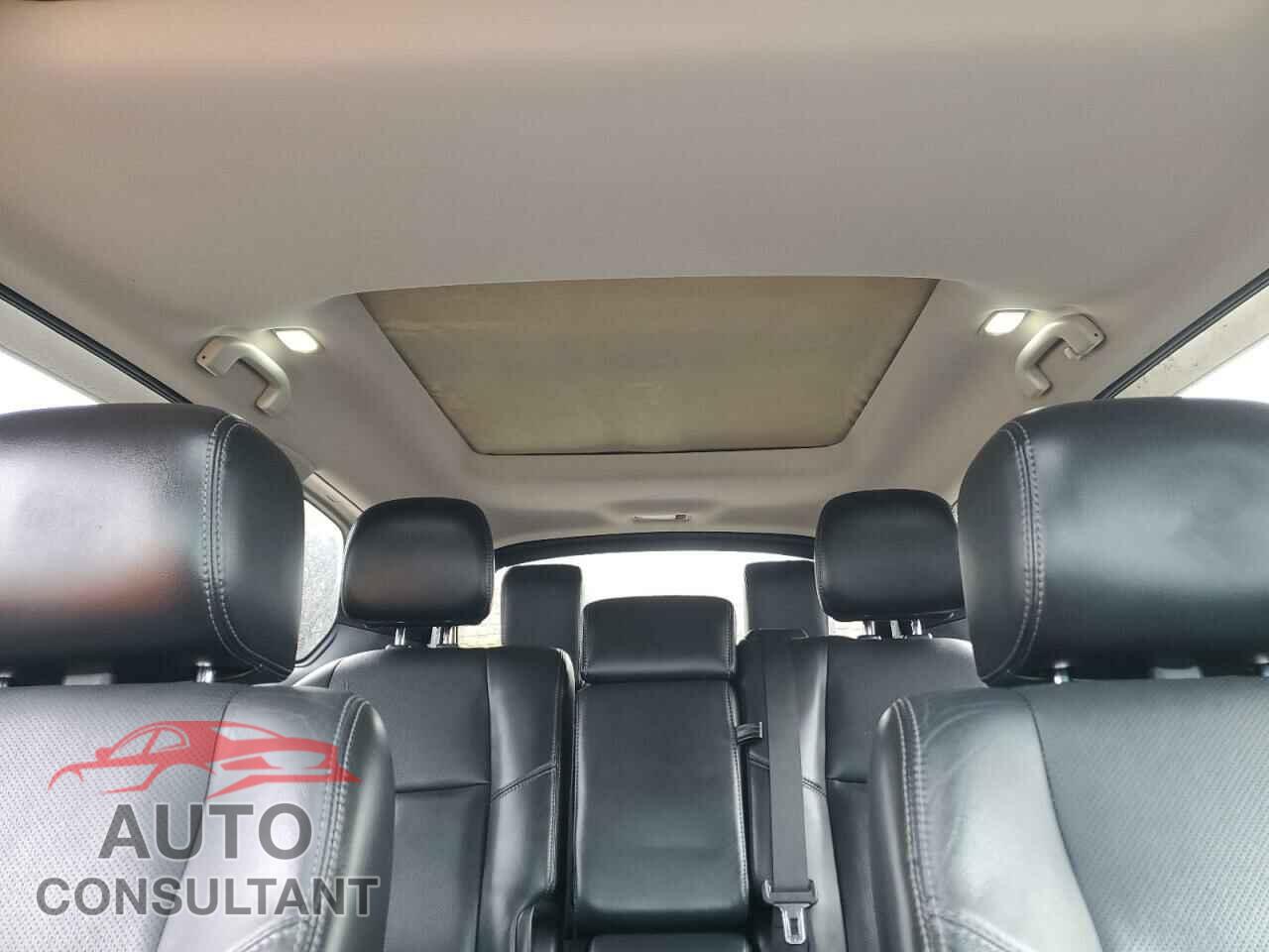 NISSAN PATHFINDER 2013 - 5N1AR2MM0DC666830