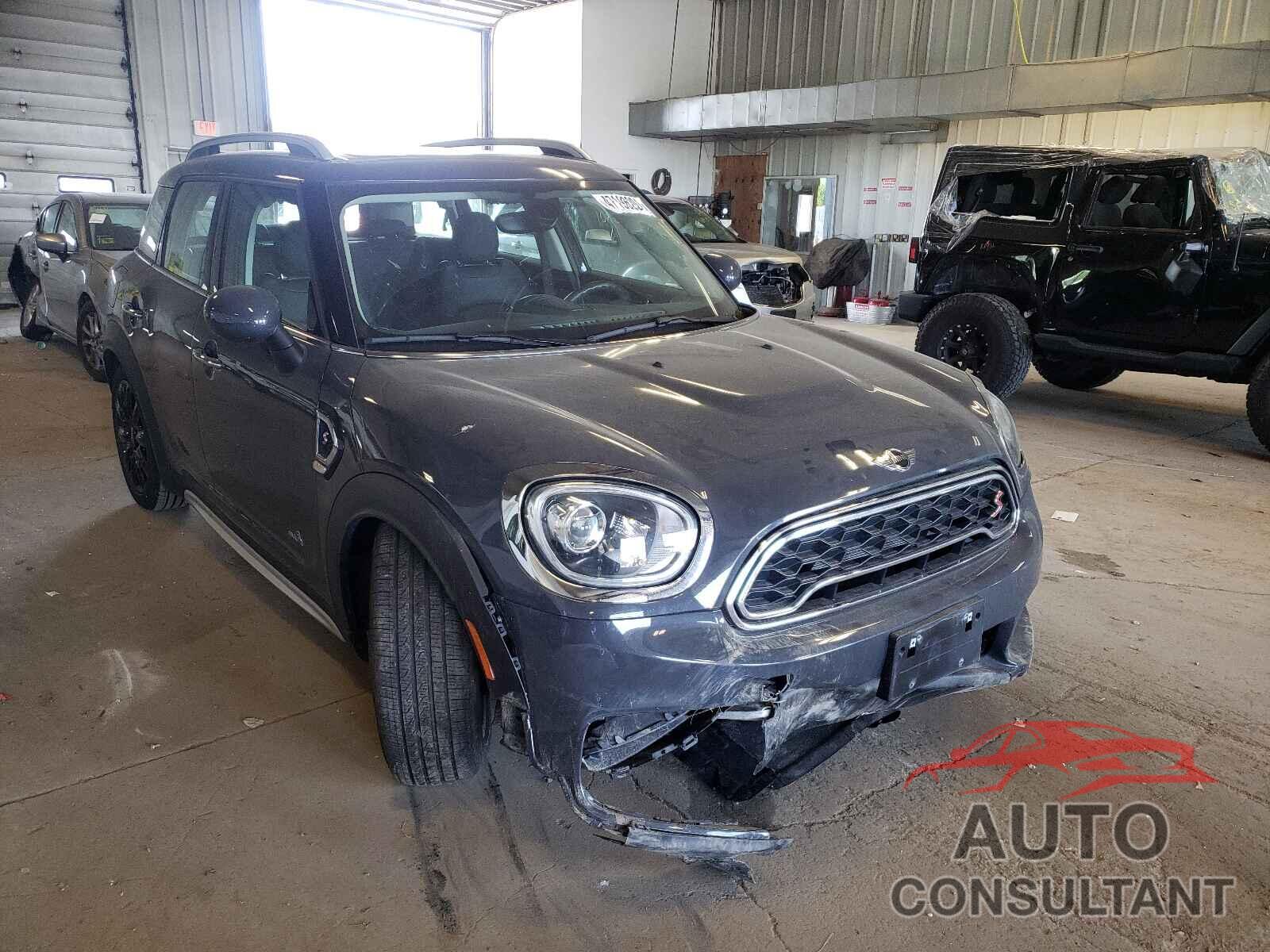 MINI COOPER 2018 - WMZYT5C38J3D82424