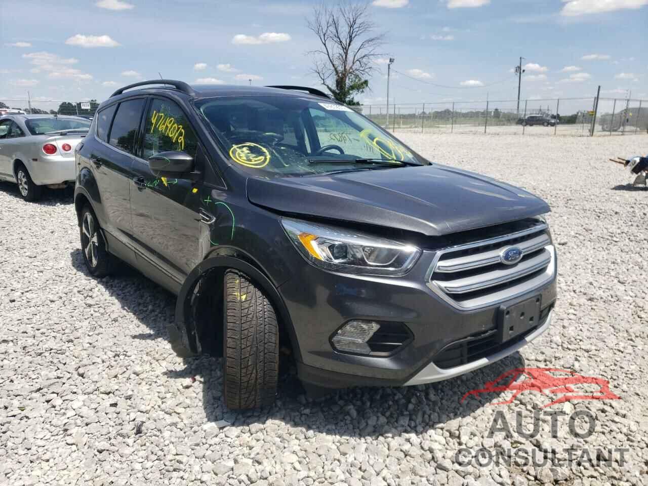 FORD ESCAPE 2017 - 1FMCU9GD6HUA94142