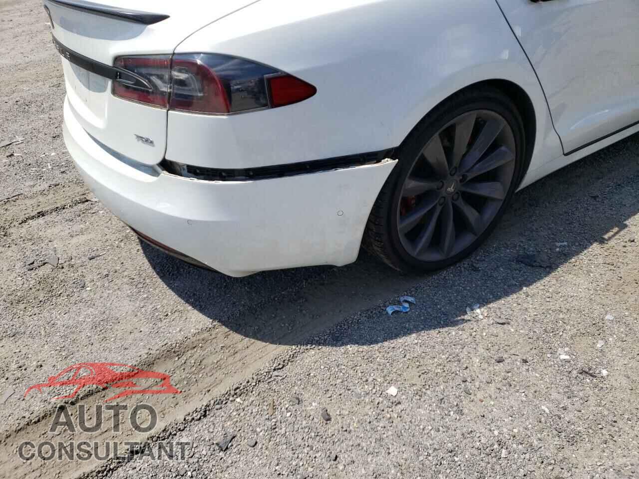 TESLA MODEL S 2016 - 5YJSA1E29GF157799