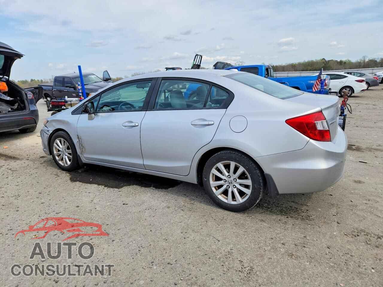HONDA CIVIC 2012 - 2HGFB2F84CH552230