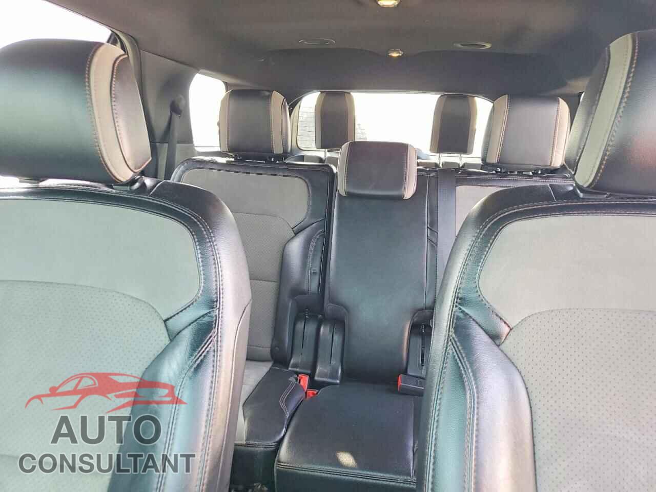 FORD EXPLORER 2017 - 1FM5K8D84HGA38358