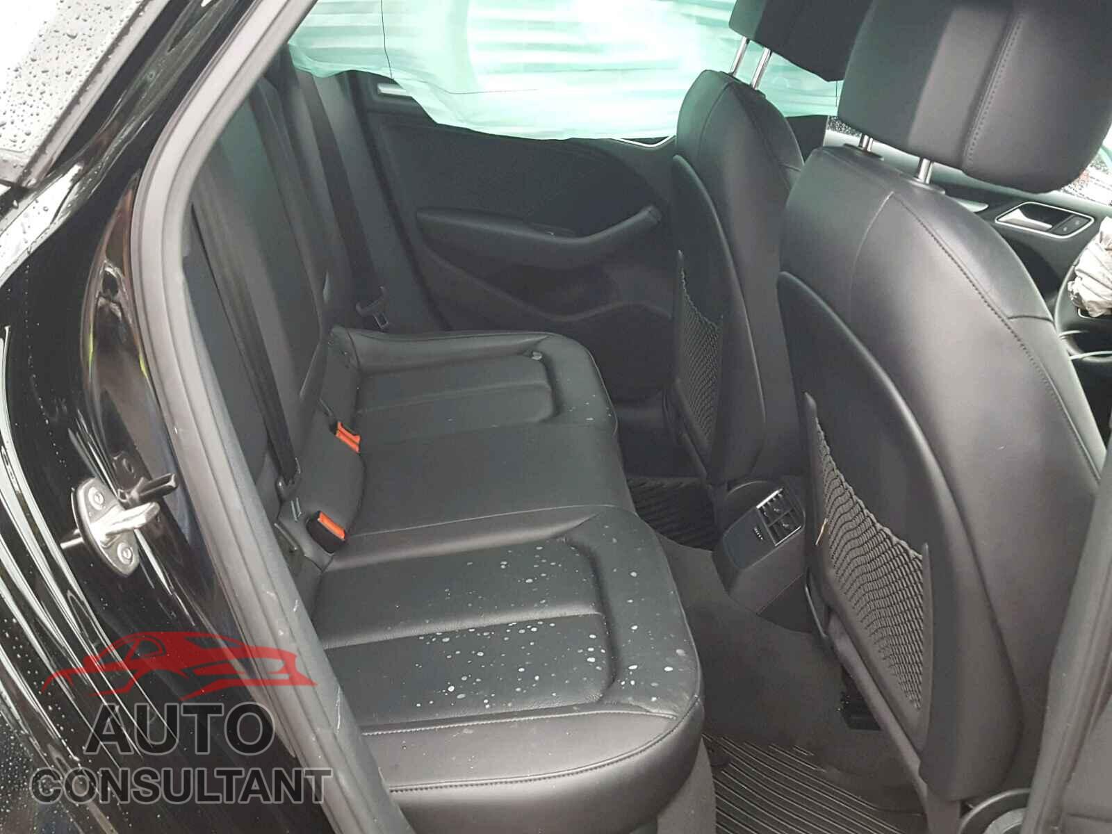 AUDI A3 2017 - WAUB8GFF2H1047099