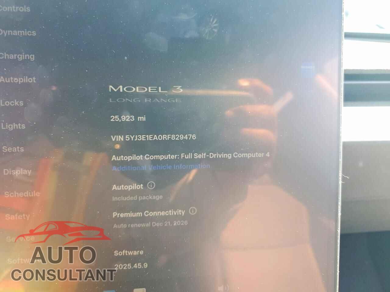 TESLA MODEL 3 2024 - 5YJ3E1EA0RF829476