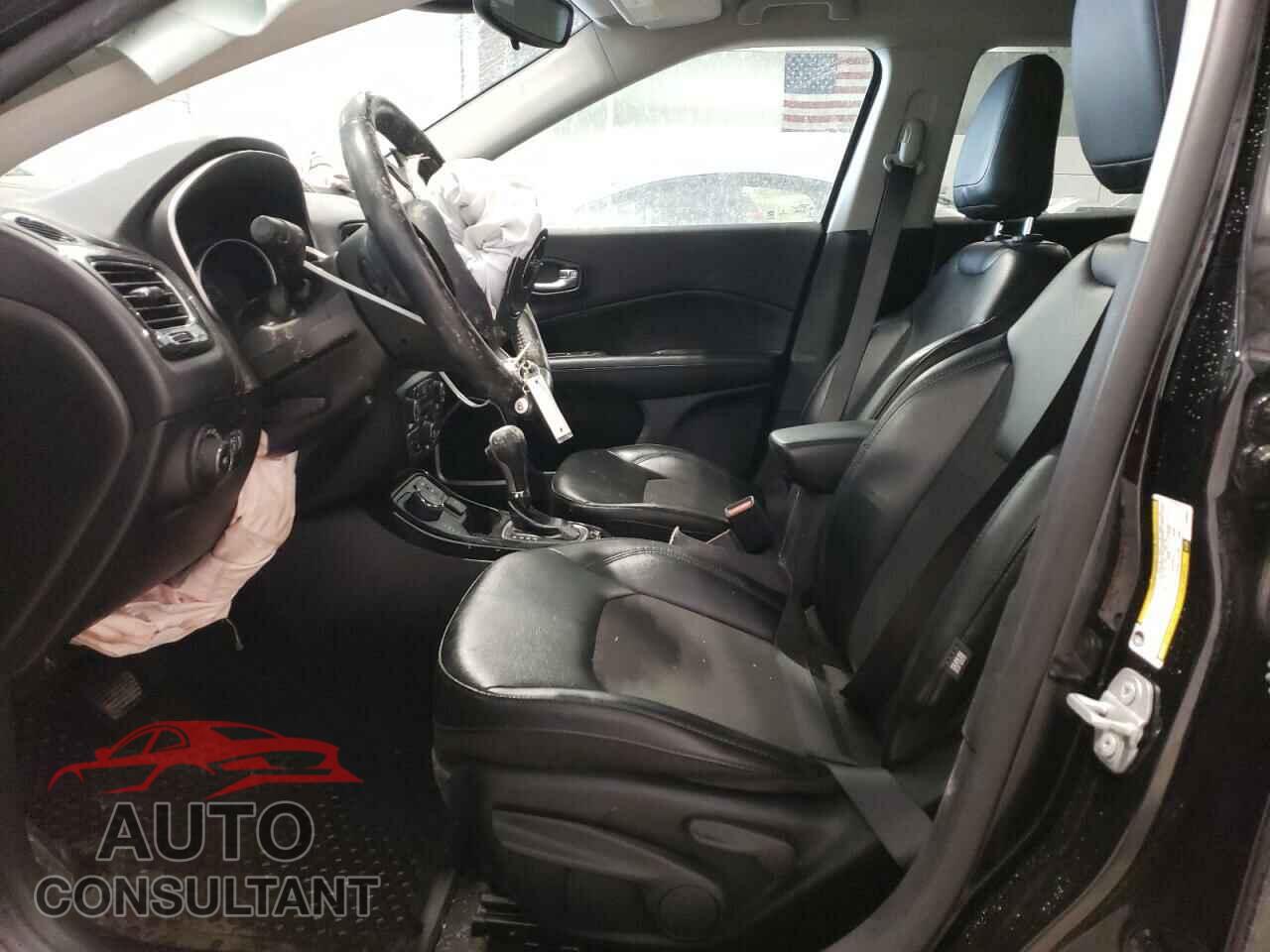 JEEP COMPASS 2020 - 3C4NJDBB0LT100664