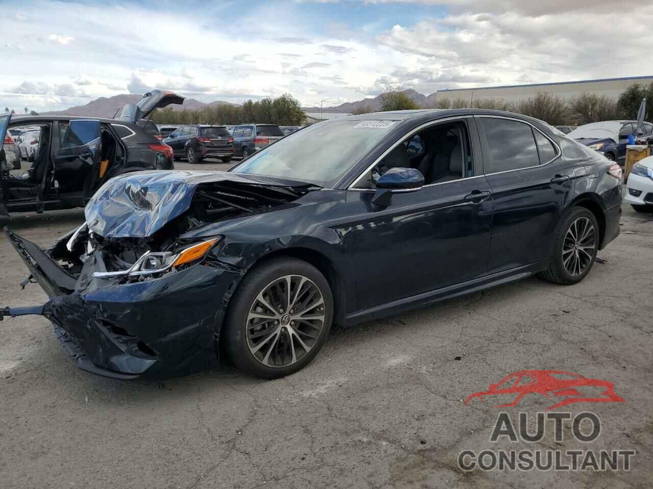 TOYOTA CAMRY 2019 - 4T1B11HK4KU290493
