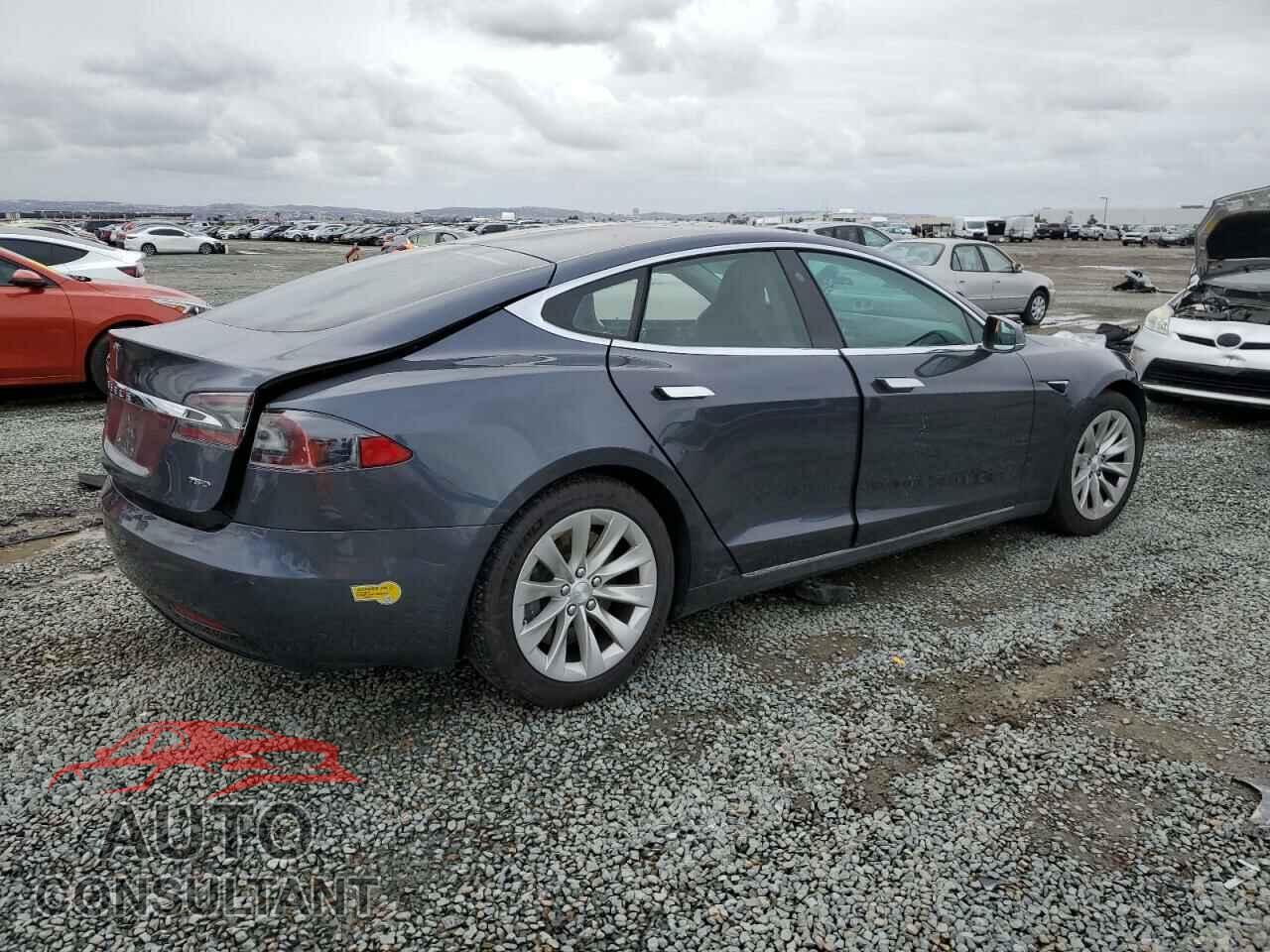 TESLA MODEL S 2017 - 5YJSA1E29HF205514