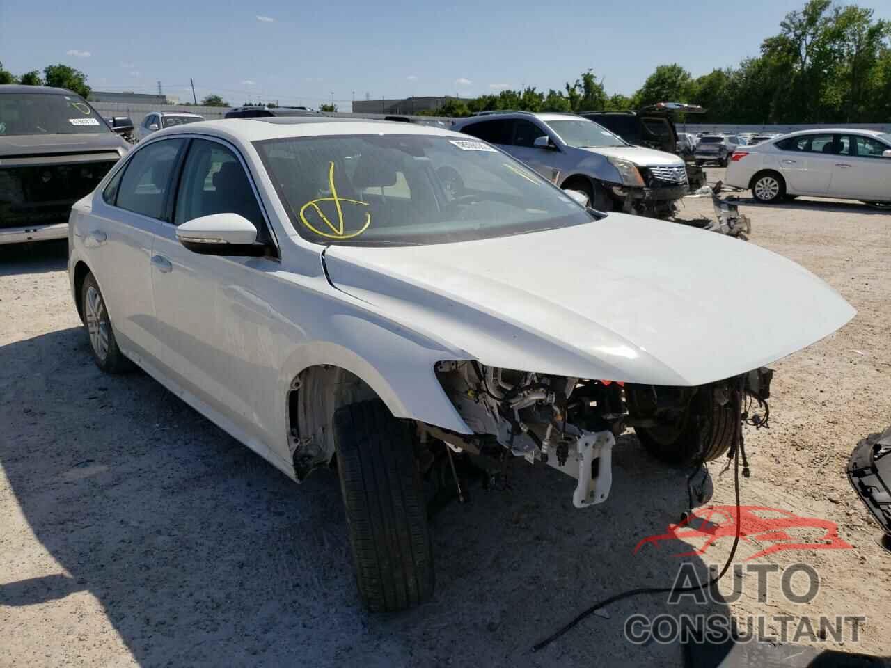 VOLKSWAGEN PASSAT 2022 - 1VWSA7A31NC003886