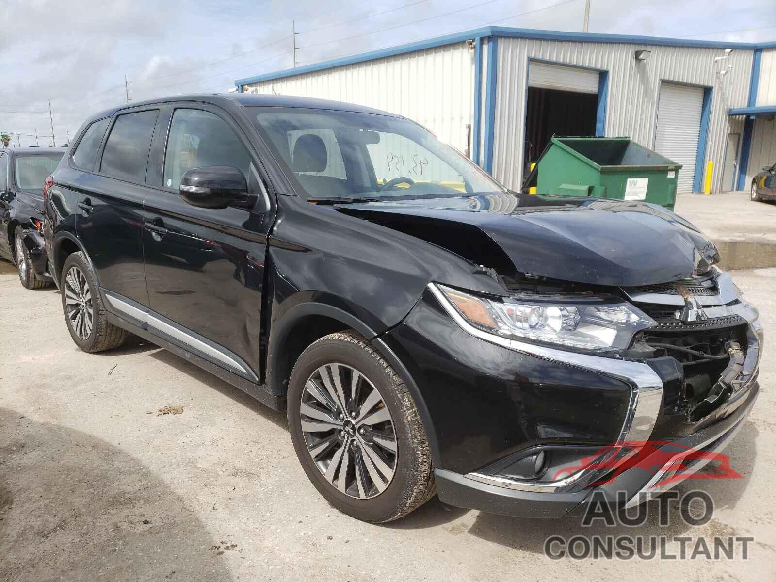 MITSUBISHI OUTLANDER 2019 - JA4AD3A37KZ027322