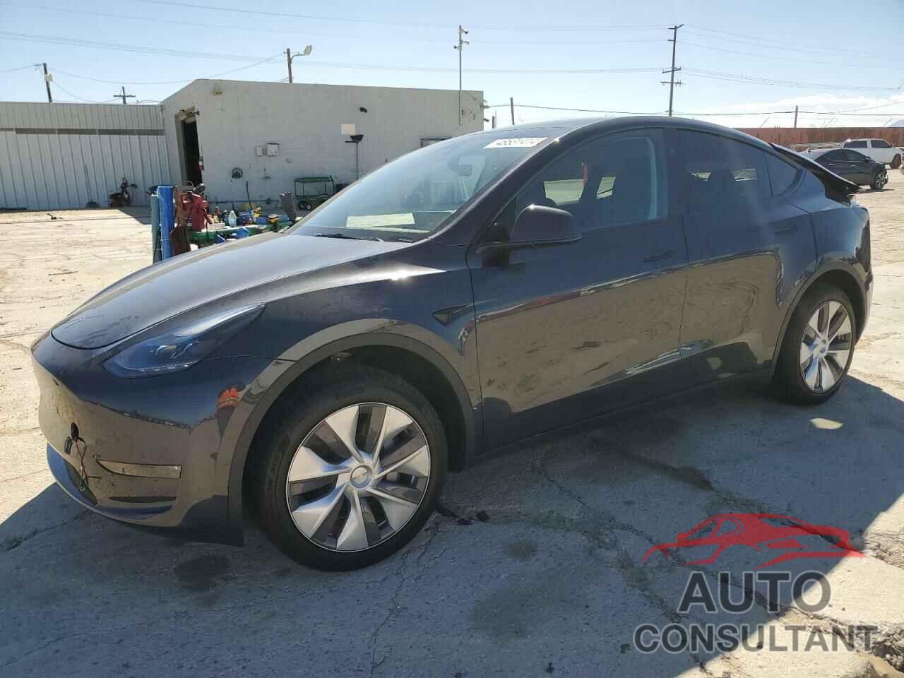 TESLA MODEL Y 2024 - 7SAYGDEE2RA242233