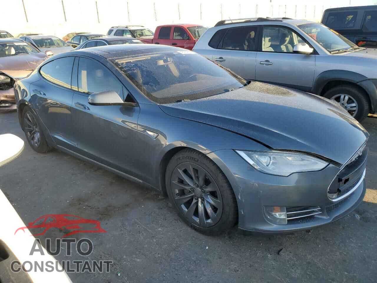 TESLA MODEL S 2013 - 5YJSA1DP5DFP06620