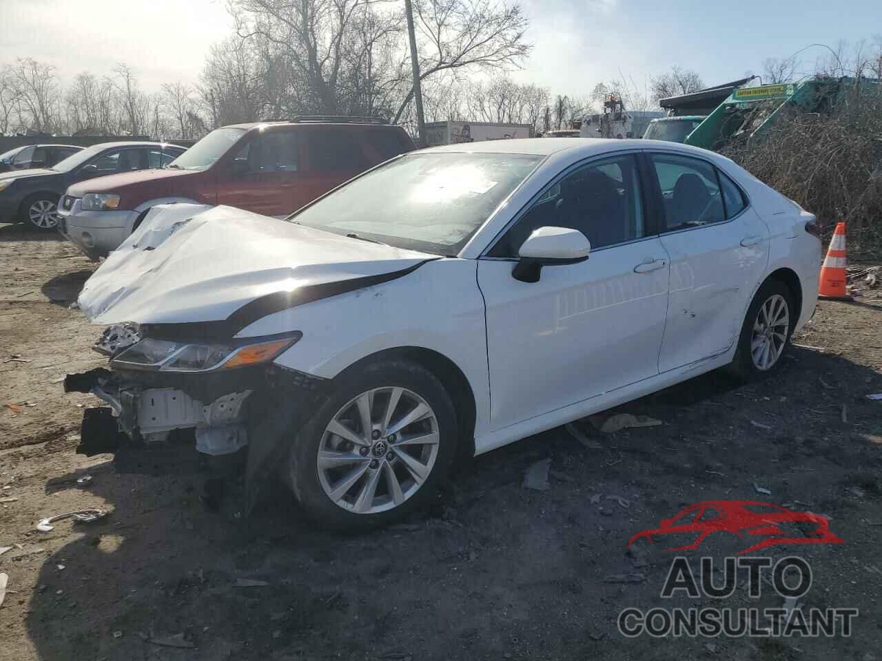TOYOTA CAMRY 2022 - 4T1C11BK4NU061541