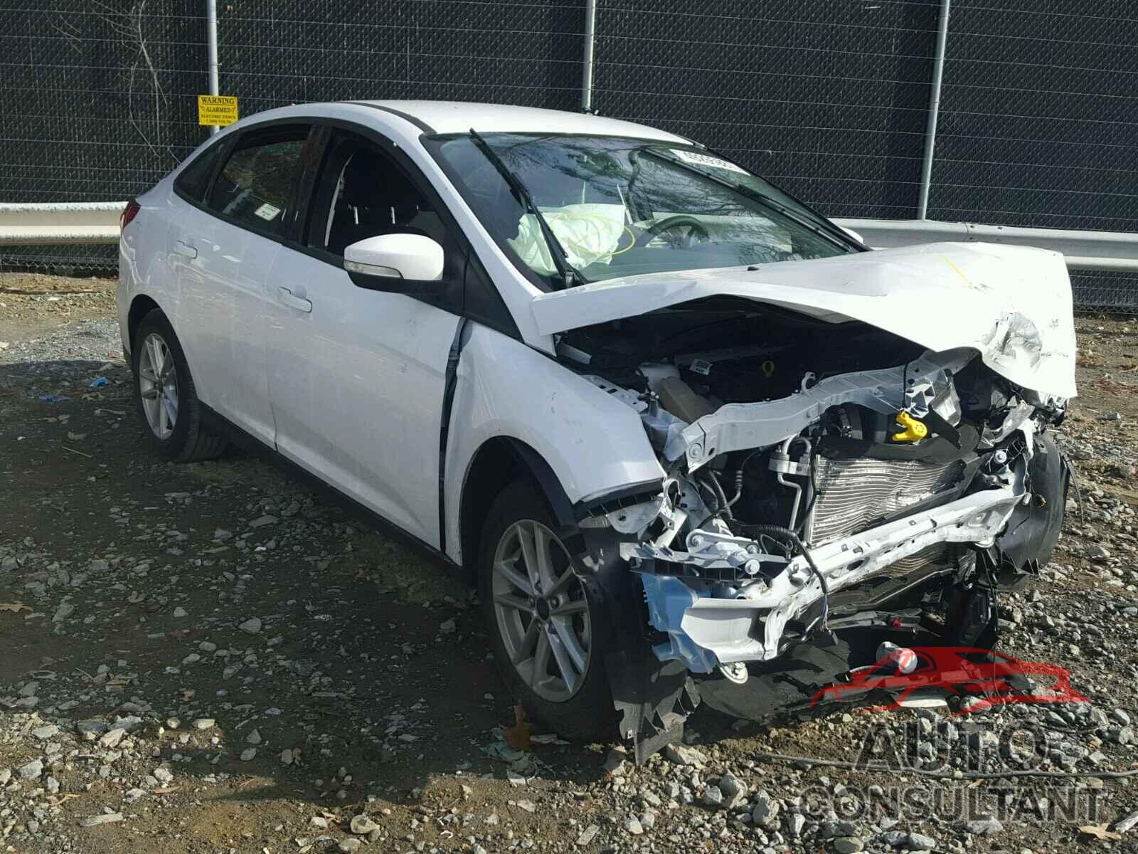 FORD FOCUS 2017 - 1FADP3F28HL252344