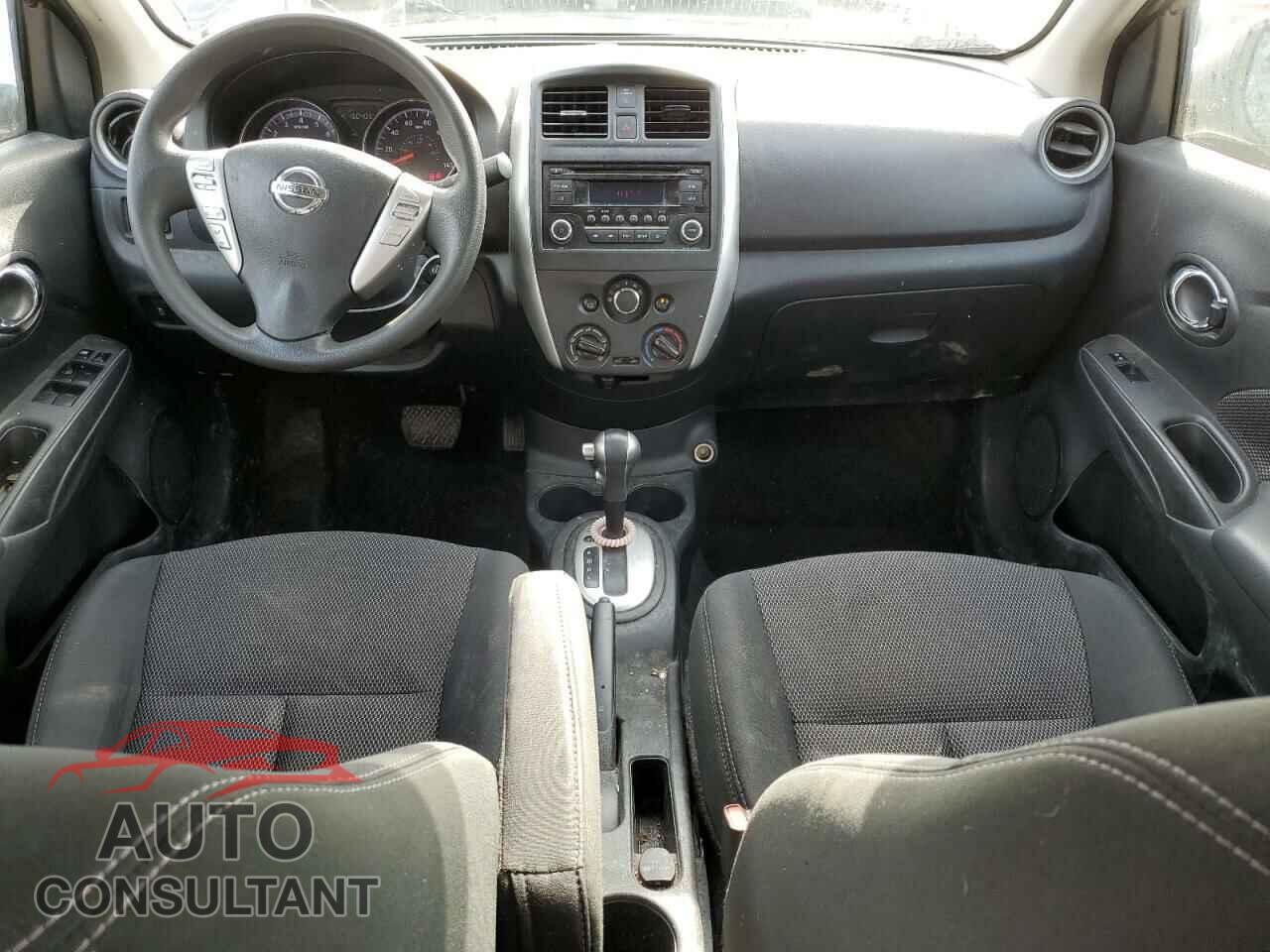 NISSAN VERSA 2017 - 3N1CN7AP3HL802126