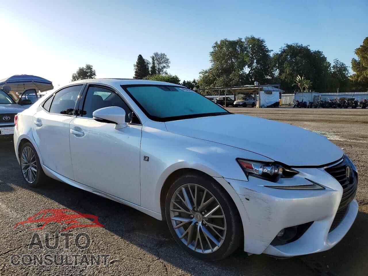 LEXUS IS 2016 - JTHBA1D22G5004439