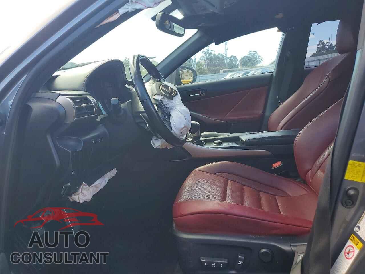 LEXUS IS 2015 - JTHBF1D23F5055299