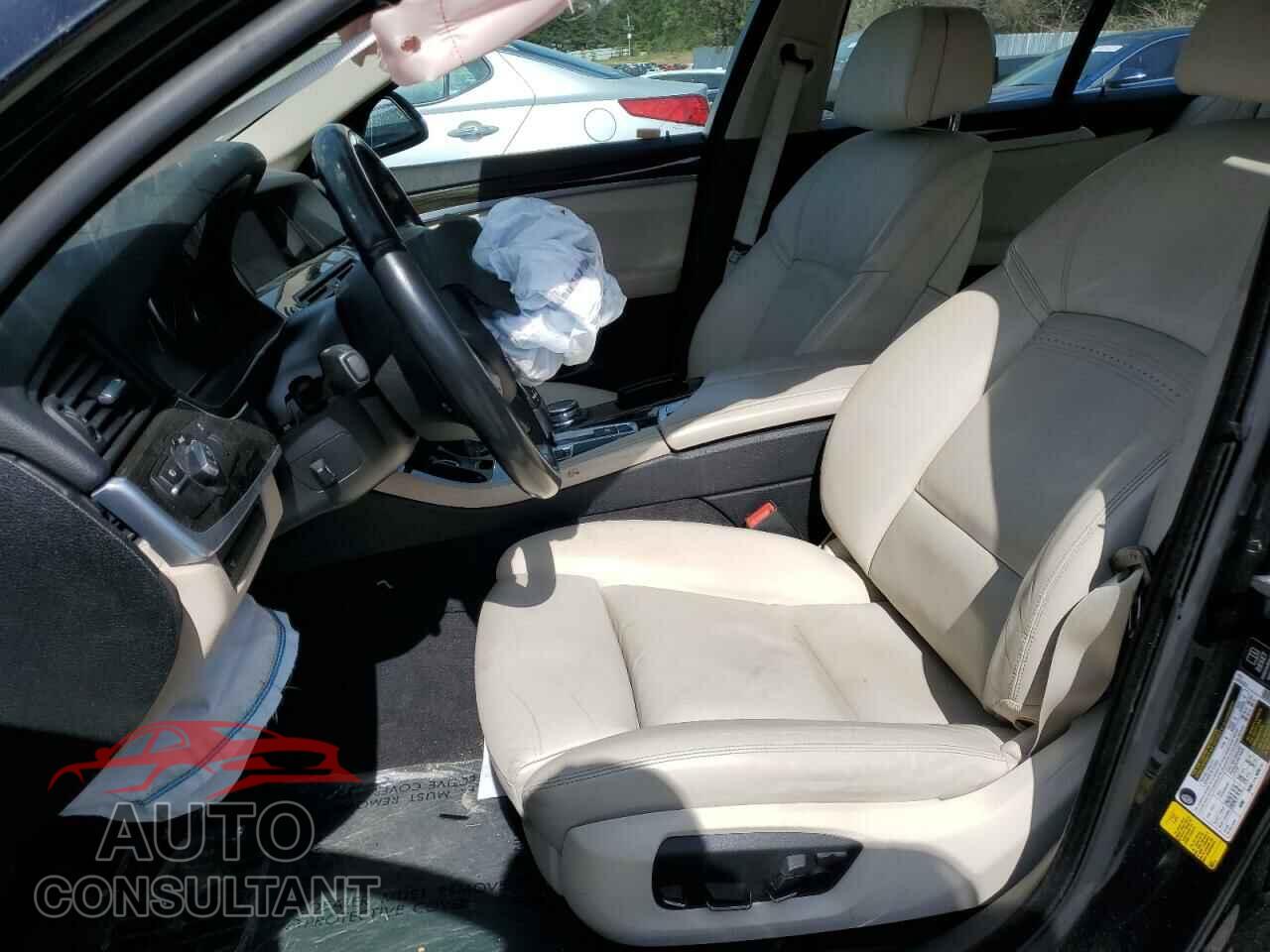 BMW 5 SERIES 2015 - WBA5B1C59FD920690