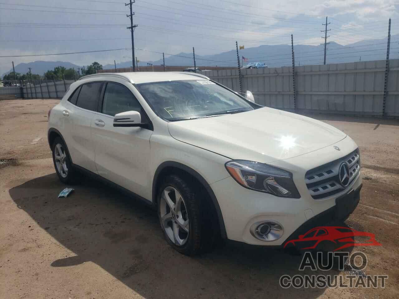 MERCEDES-BENZ GLA-CLASS 2018 - WDCTG4GB2JJ439360