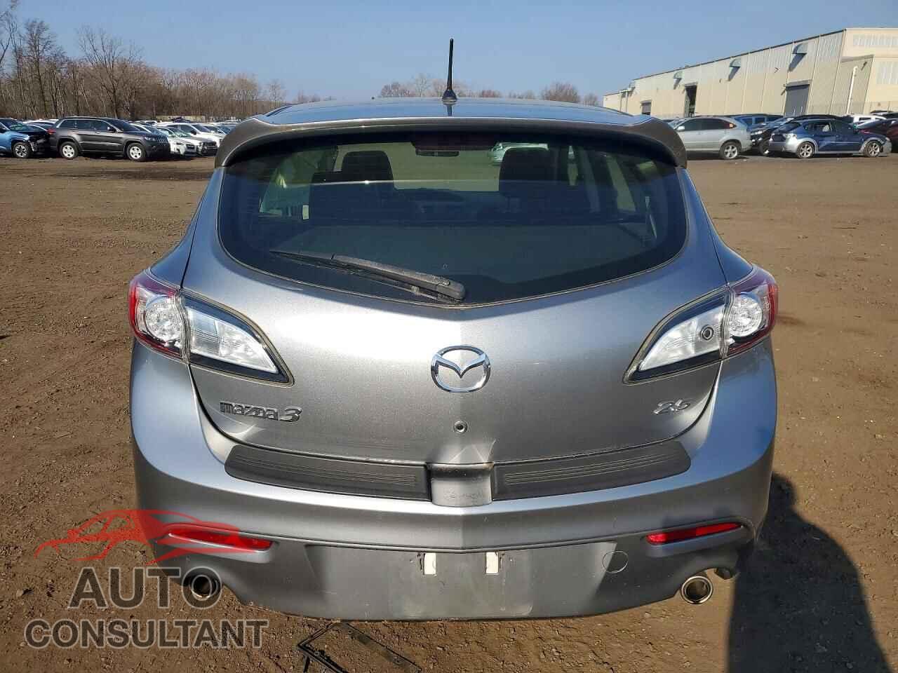 MAZDA MAZDA3 2012 - JM1BL1M97C1660968