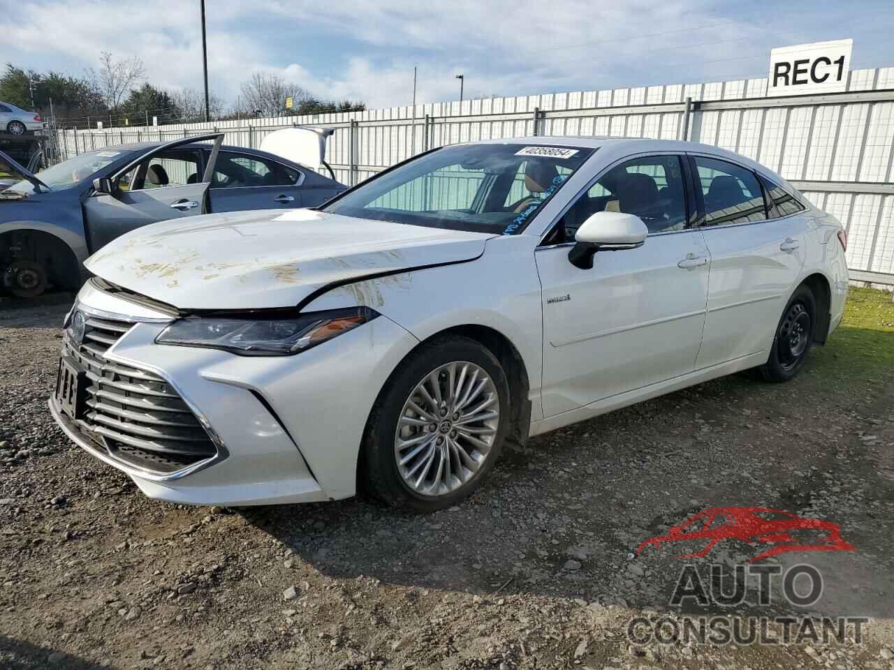 TOYOTA AVALON 2020 - 4T1D21FBXLU017052