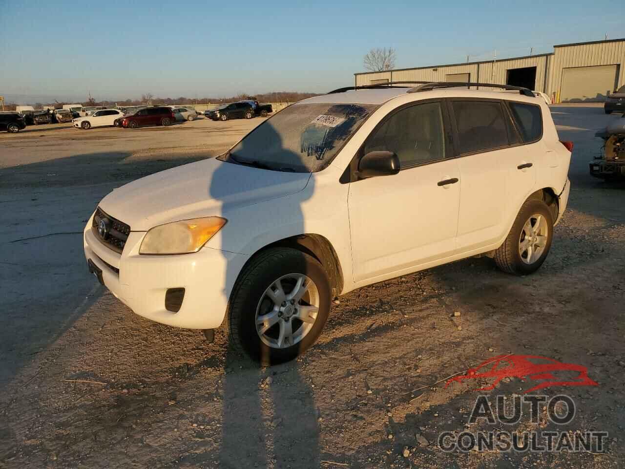 TOYOTA RAV4 2010 - JTMBK4DV1A5088173