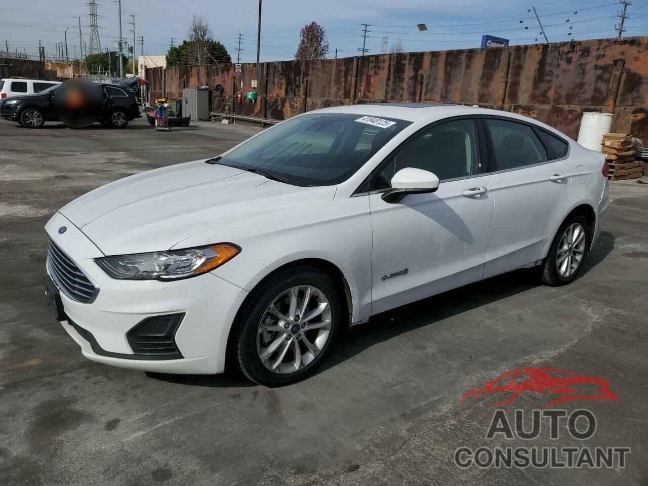 FORD FUSION 2019 - 3FA6P0LU3KR124230