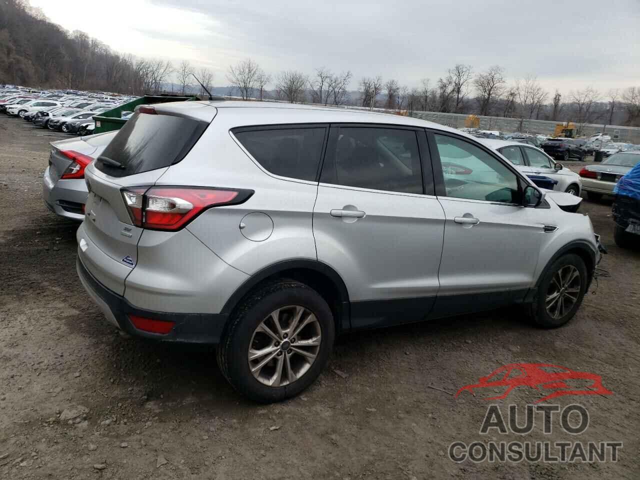 FORD ESCAPE 2017 - 1FMCU0G9XHUC97140