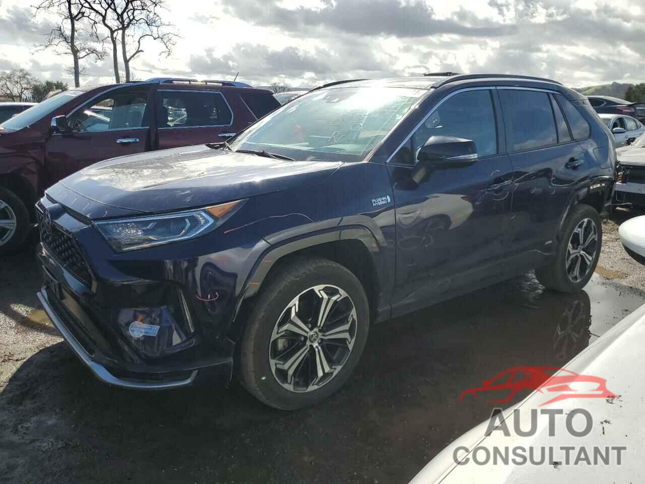TOYOTA RAV4 2021 - JTMFB3FV0MD066734