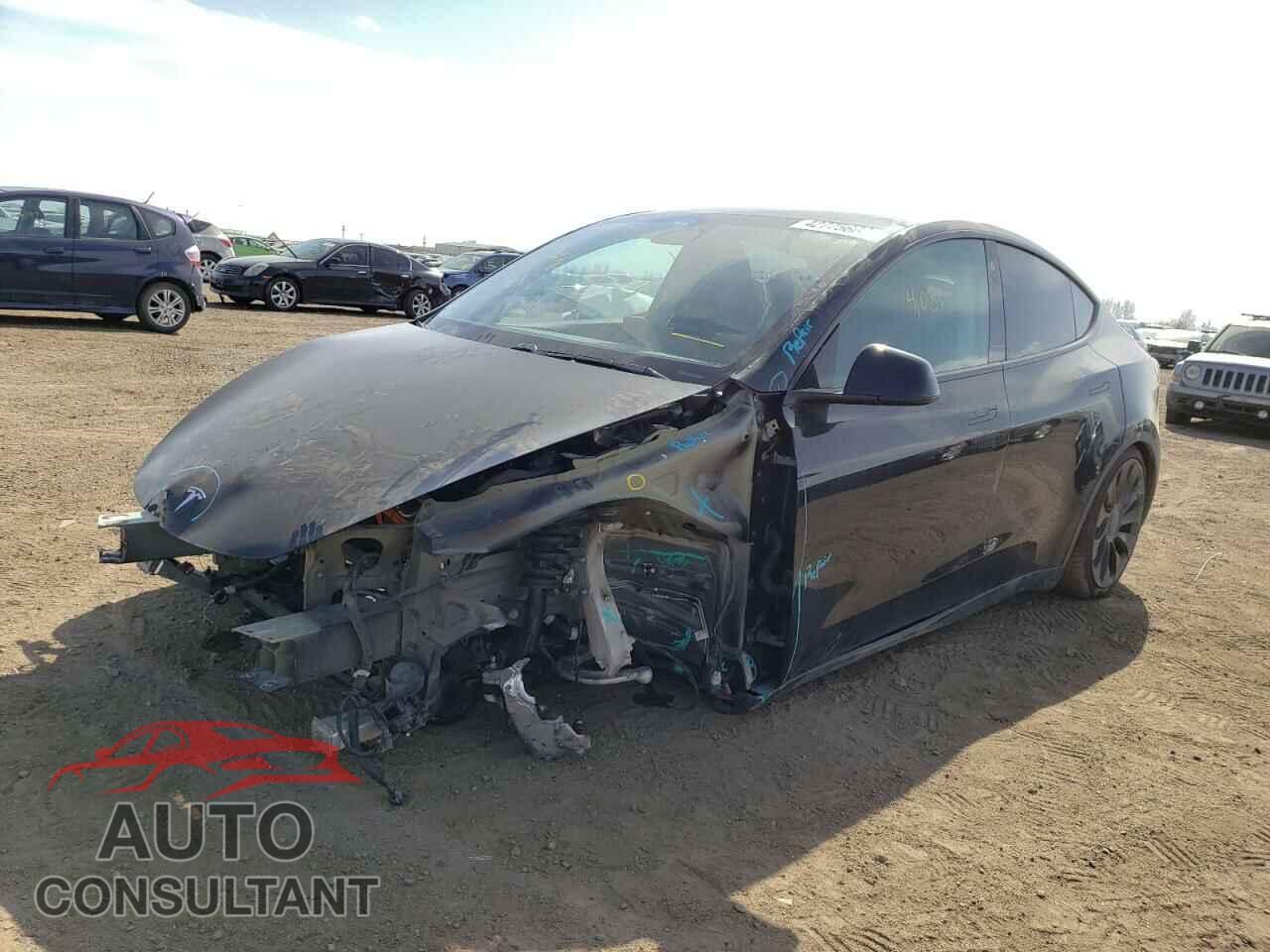 TESLA MODEL Y 2021 - 5YJYGDEF3MF070201