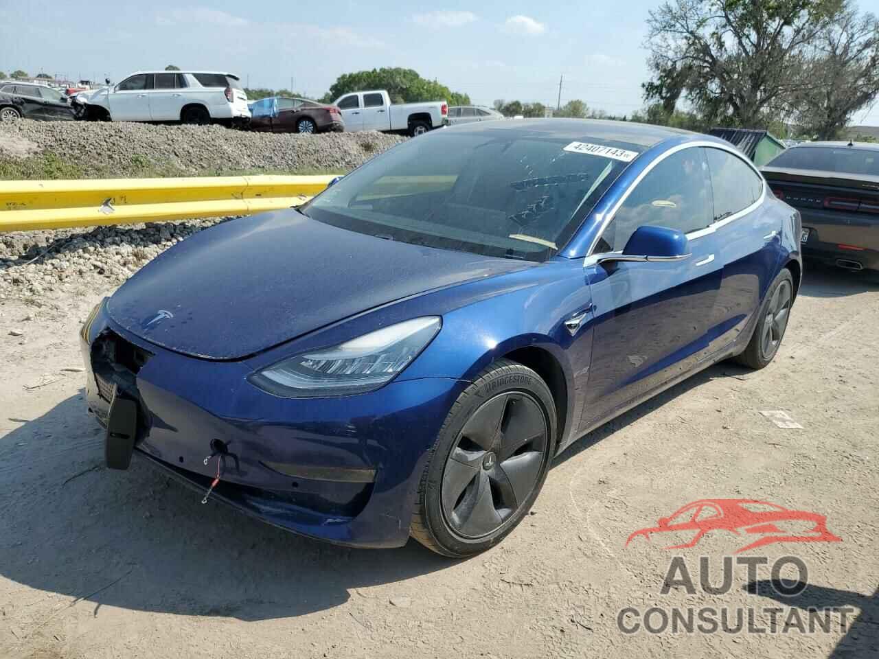TESLA MODEL 3 2019 - 5YJ3E1EB8KF520868