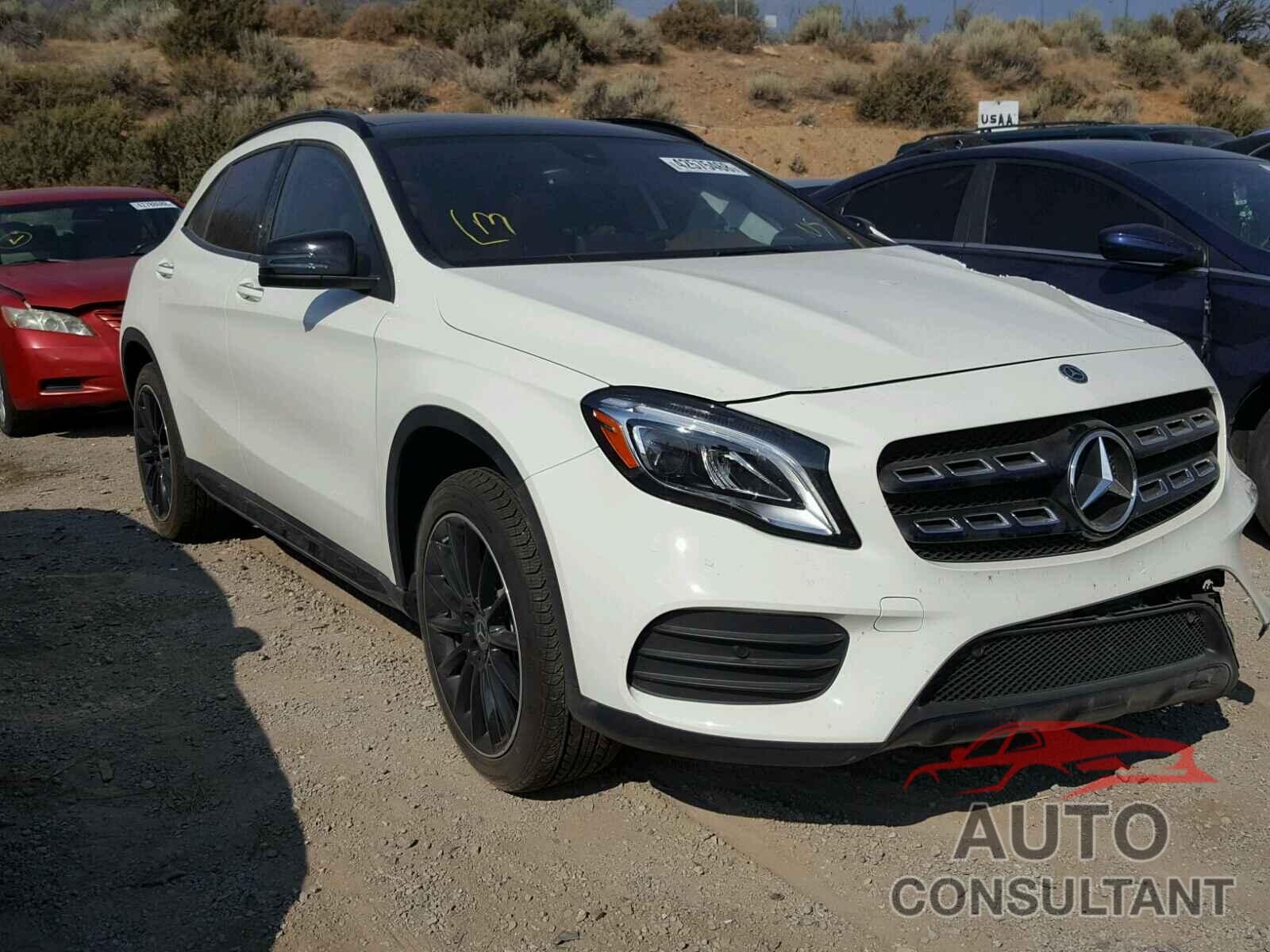 MERCEDES-BENZ GLA250 2018 - WDCTG4GB3JJ475185