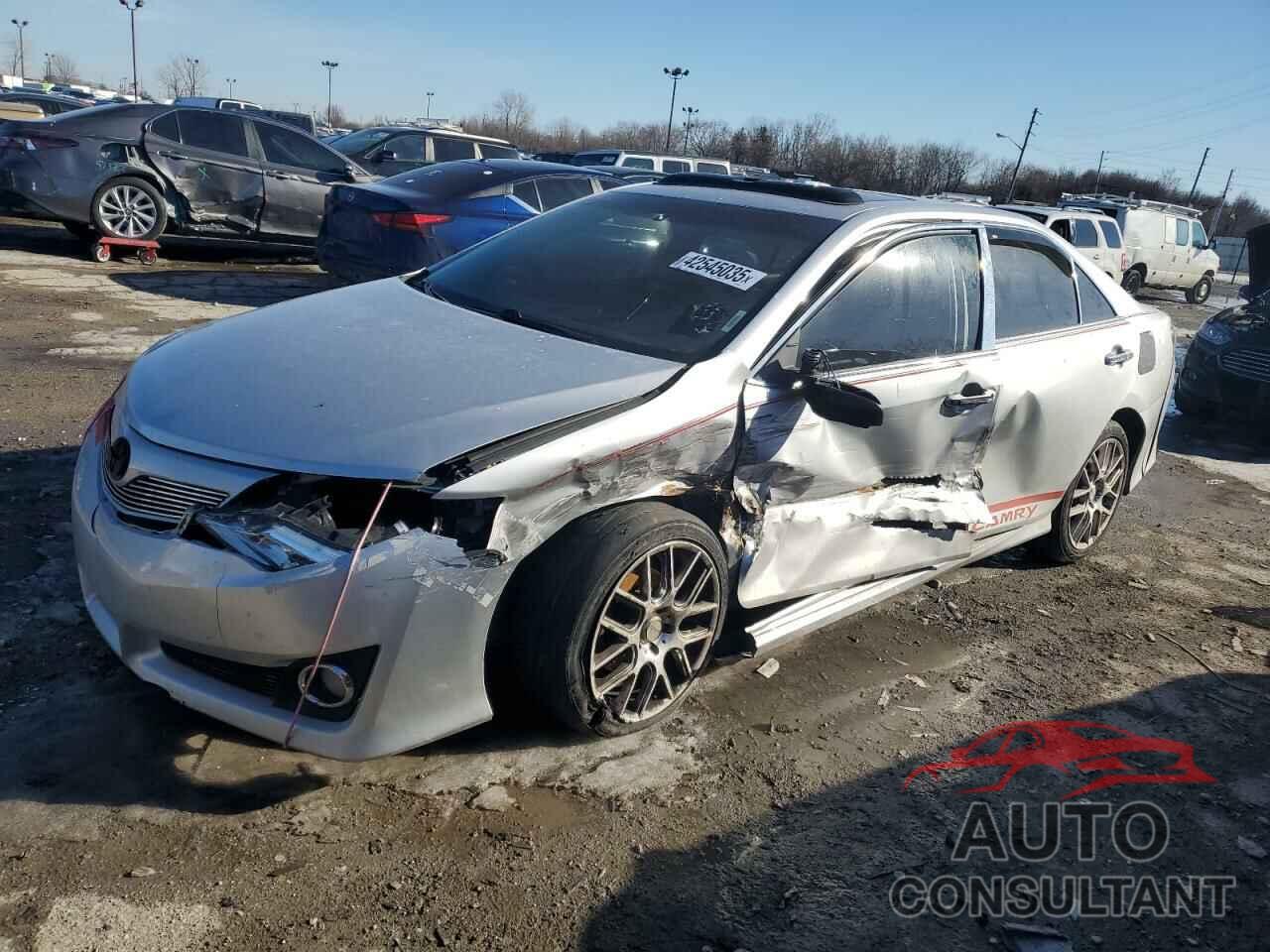 TOYOTA CAMRY 2013 - 4T1BK1FK1DU536001