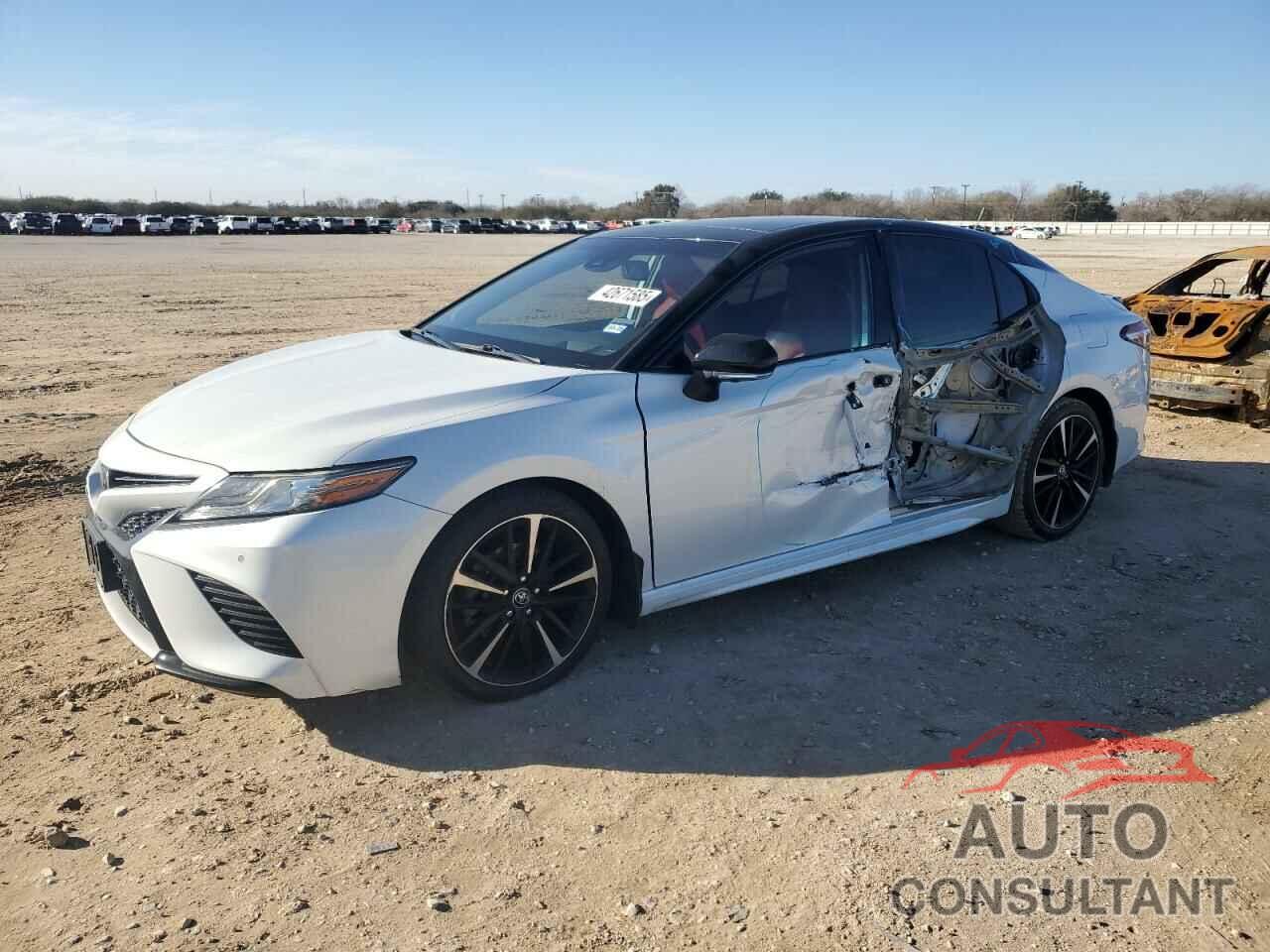 TOYOTA CAMRY 2019 - 4T1BZ1HK8KU027979