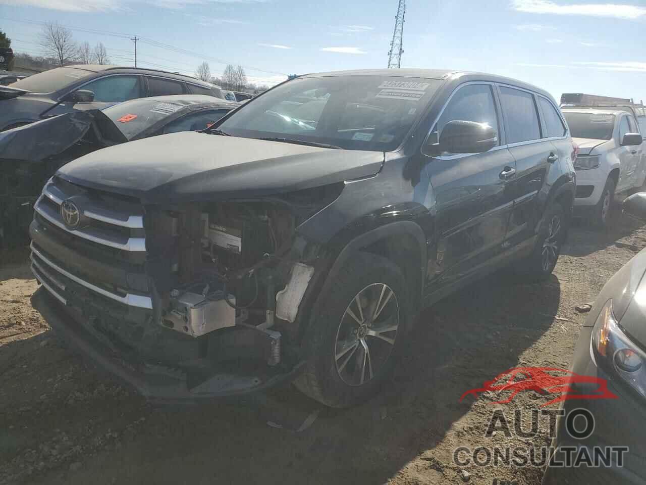 TOYOTA HIGHLANDER 2019 - 5TDBZRFH9KS939941