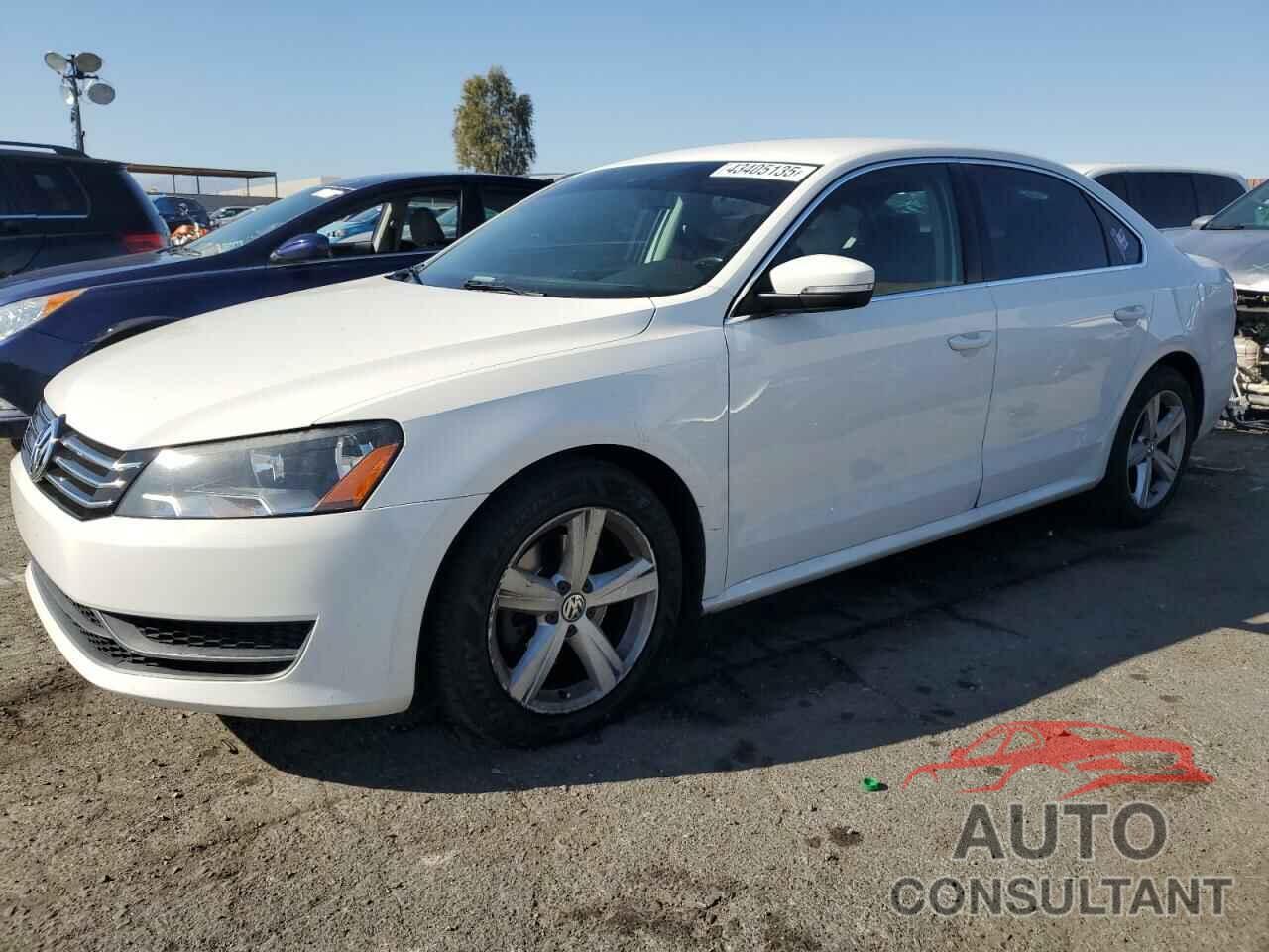 VOLKSWAGEN PASSAT 2014 - 1VWBP7A32EC014345
