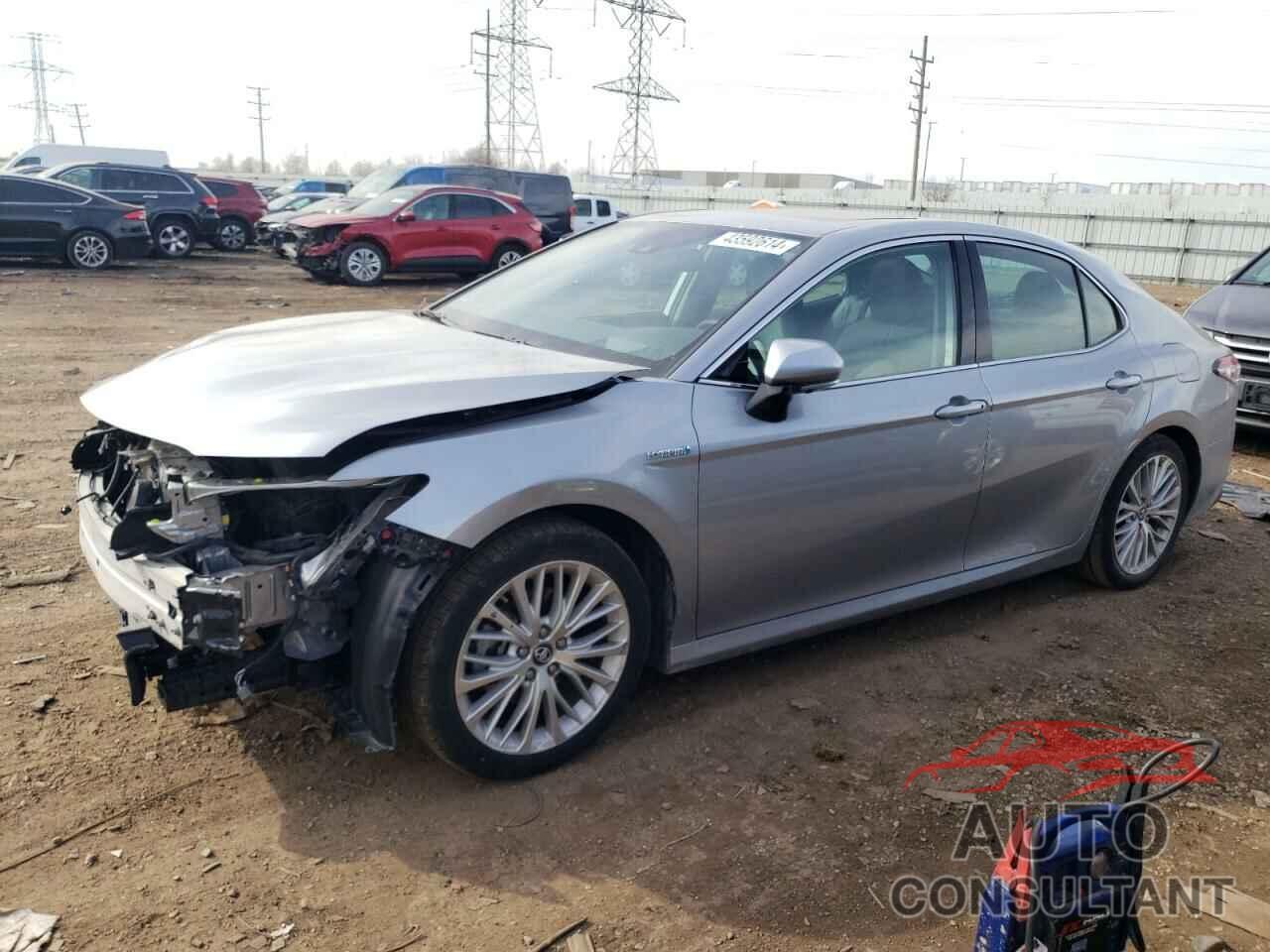 TOYOTA CAMRY 2019 - 4T1B21HK2KU012351