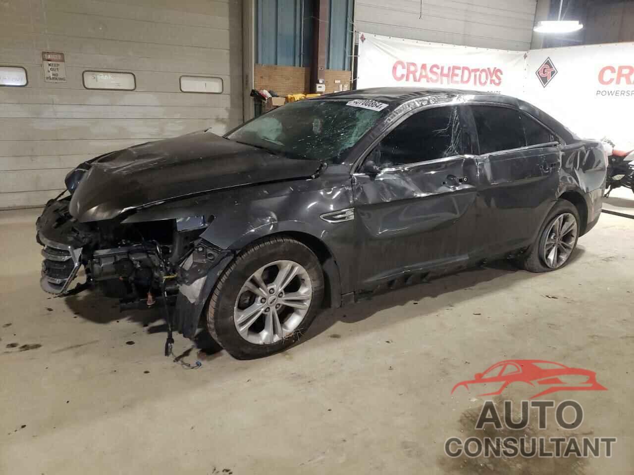 FORD TAURUS 2018 - 1FAHP2E88JG108888