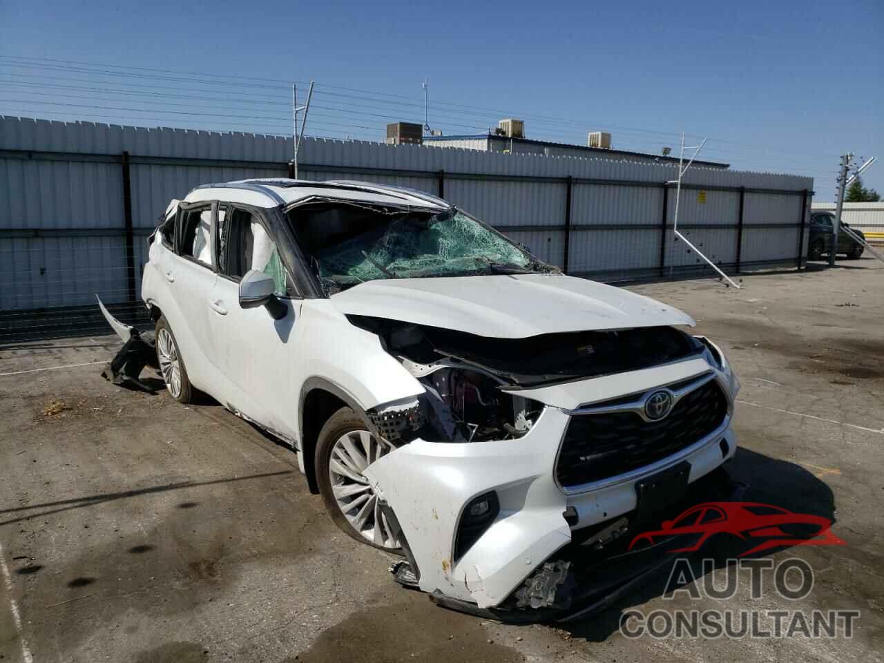 TOYOTA HIGHLANDER 2022 - 5TDEBRCH6NS084710