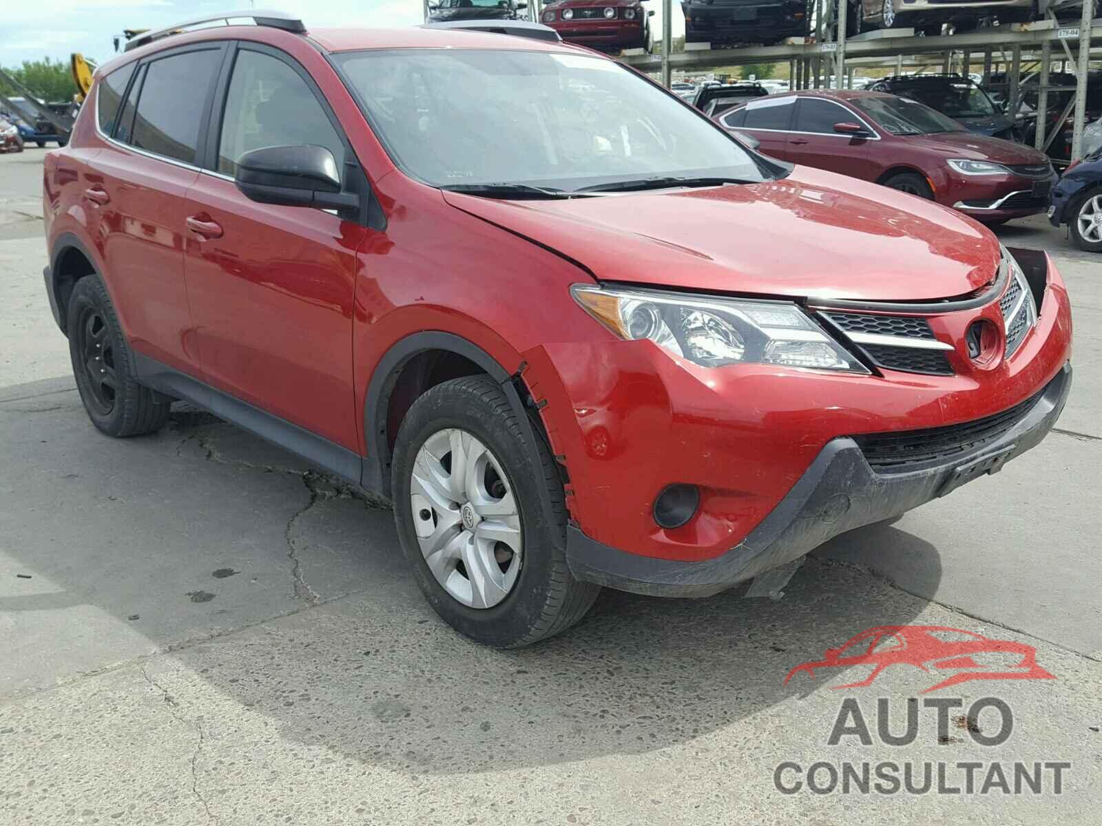 TOYOTA RAV4 LE 2015 - JTMBFREV6FD152463