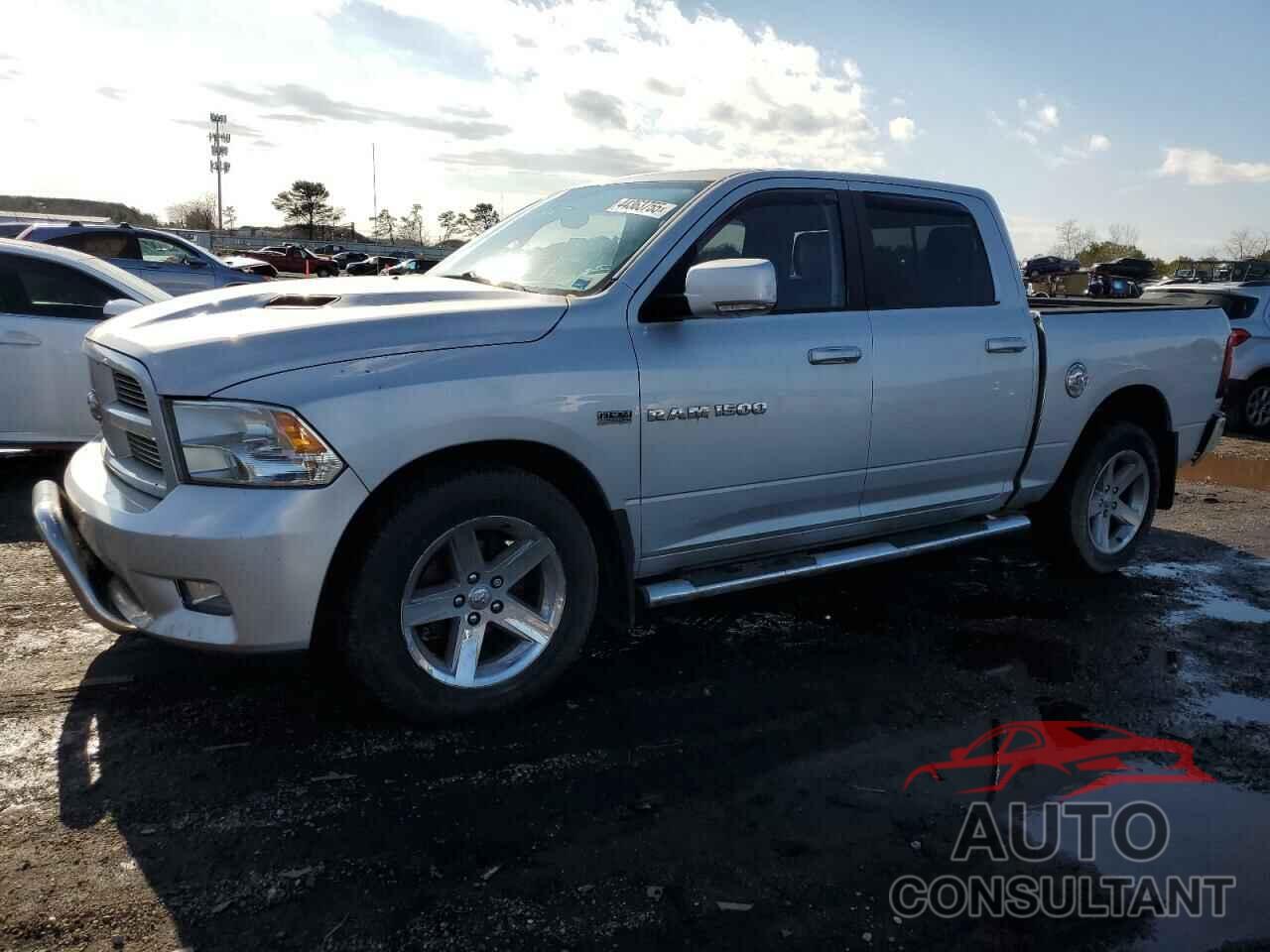DODGE RAM 1500 2012 - 1C6RD7MT7CS162832