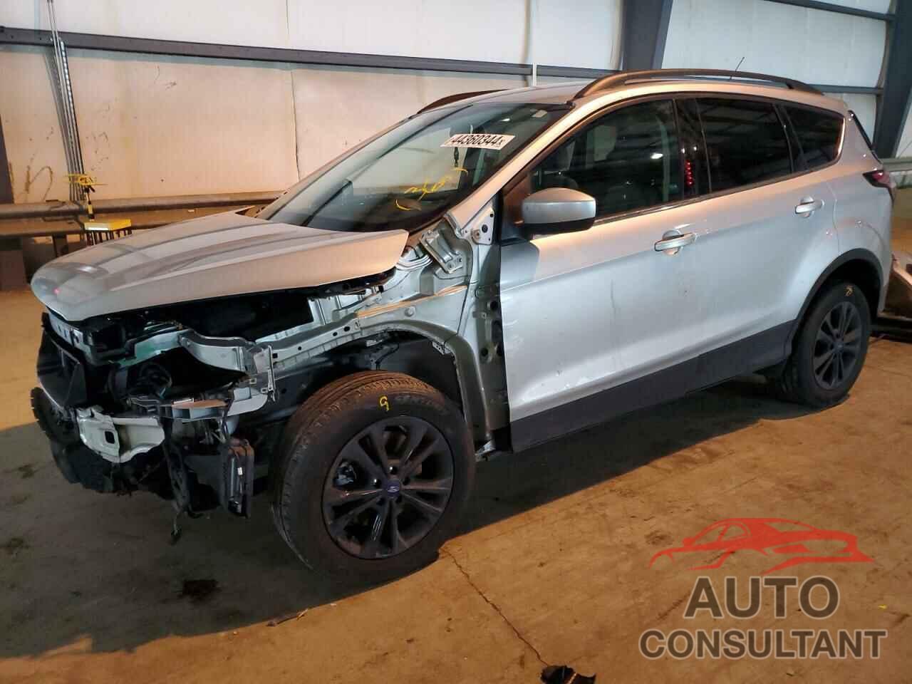 FORD ESCAPE 2017 - 1FMCU9GD0HUE17701
