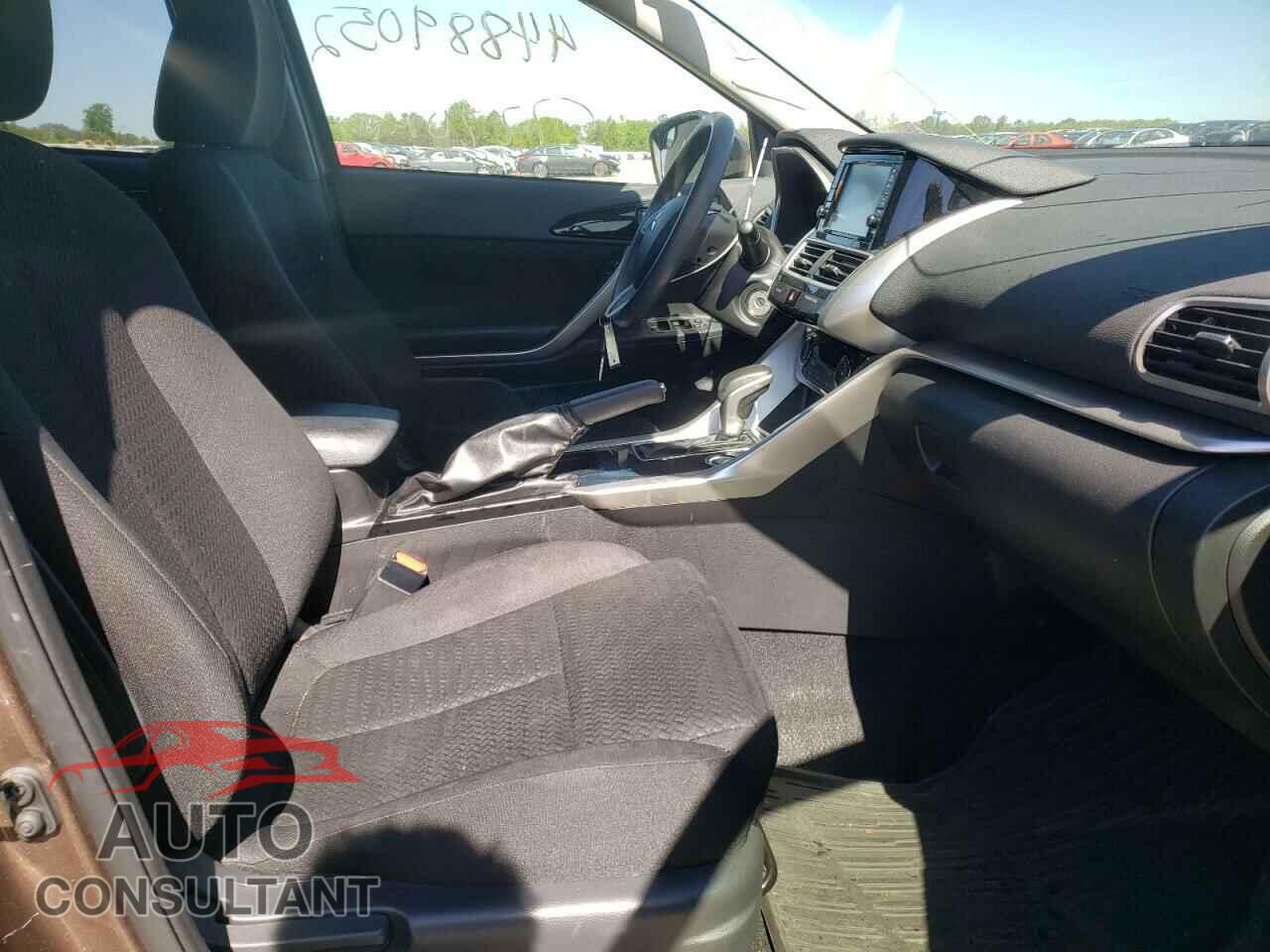 MITSUBISHI ECLIPSE 2018 - JA4AT3AA1JZ066889
