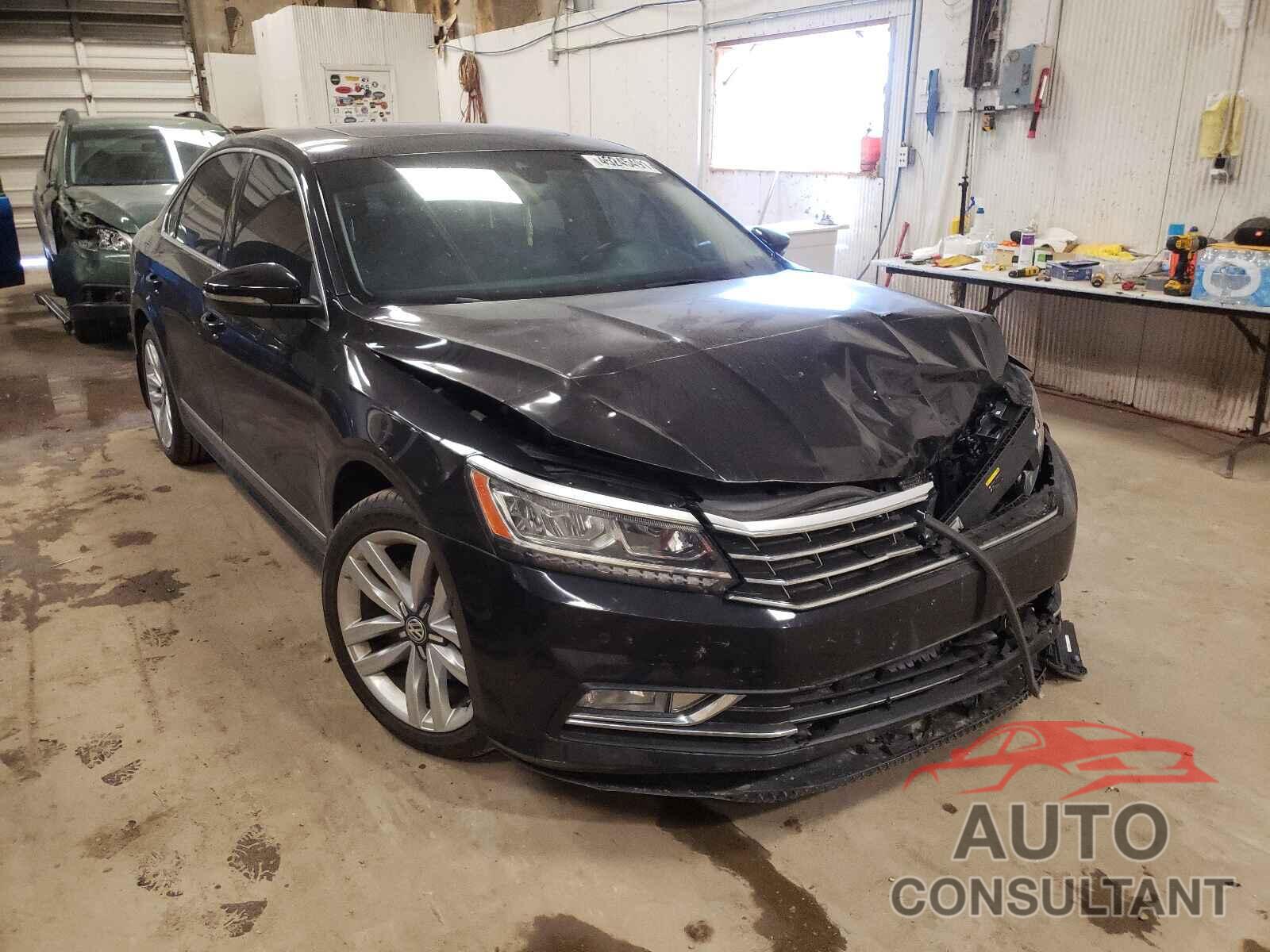 VOLKSWAGEN PASSAT 2017 - 1VWCM7A35HC036471