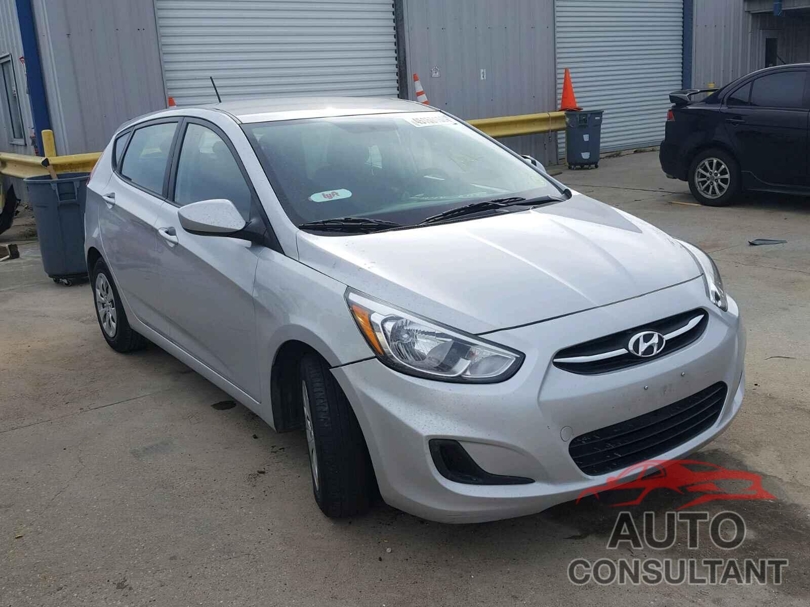 HYUNDAI ACCENT 2017 - KMHCT5AE8HU336832