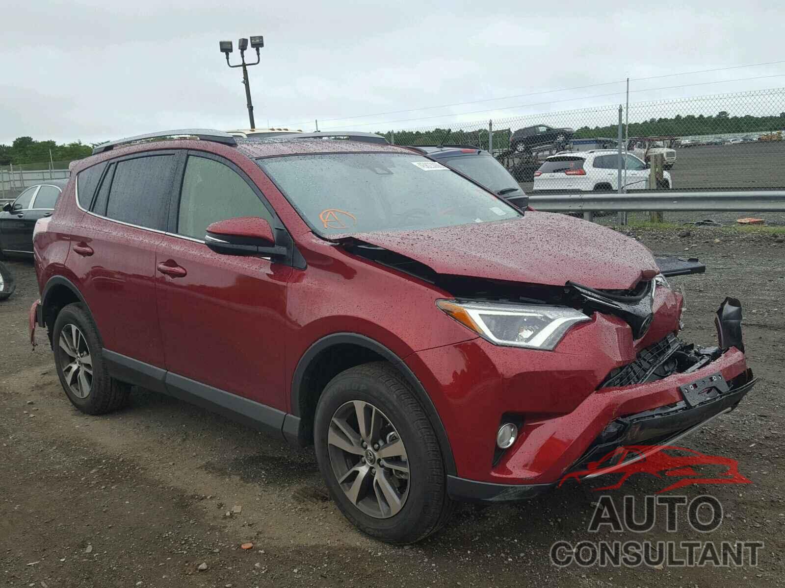TOYOTA RAV4 XLE 2018 - JTMRFREV1JD249268