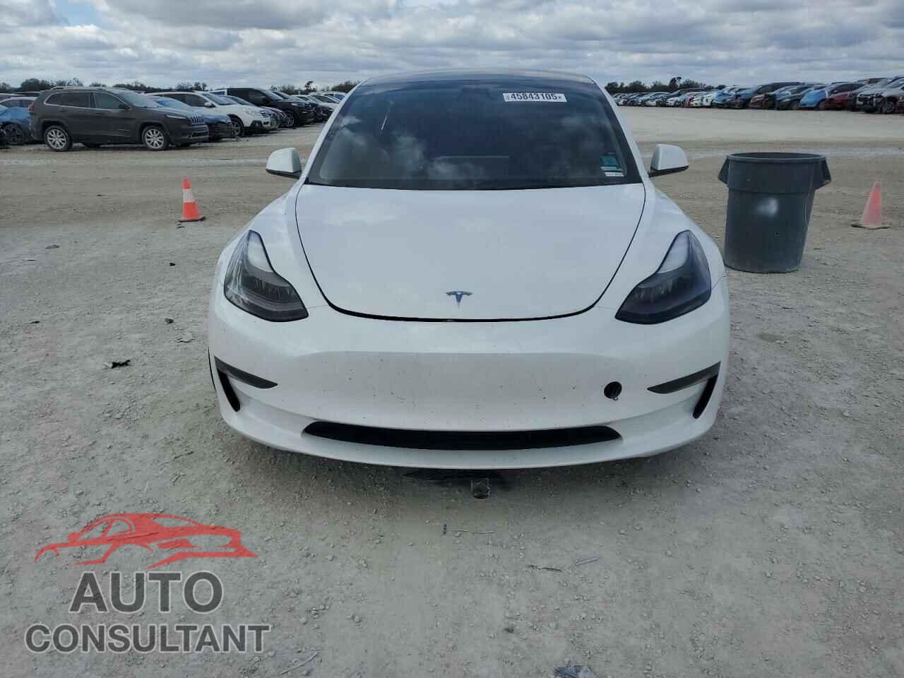 TESLA MODEL 3 2023 - 5YJ3E1EA0PF570341