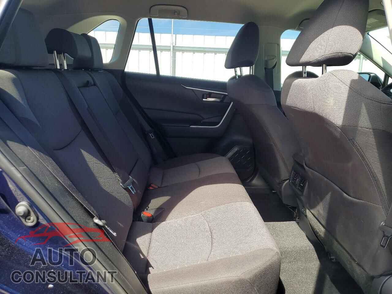 TOYOTA RAV4 2025 - JTMP1RFV3SJ044803