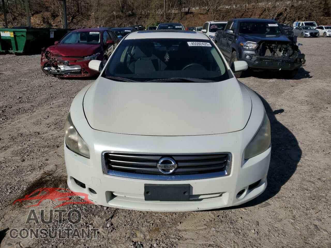 NISSAN MAXIMA 2013 - 1N4AA5AP8DC831704